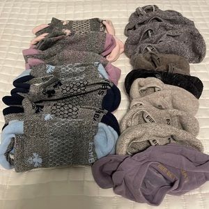 17 Pairs of Bombas Socks! Mostly size M